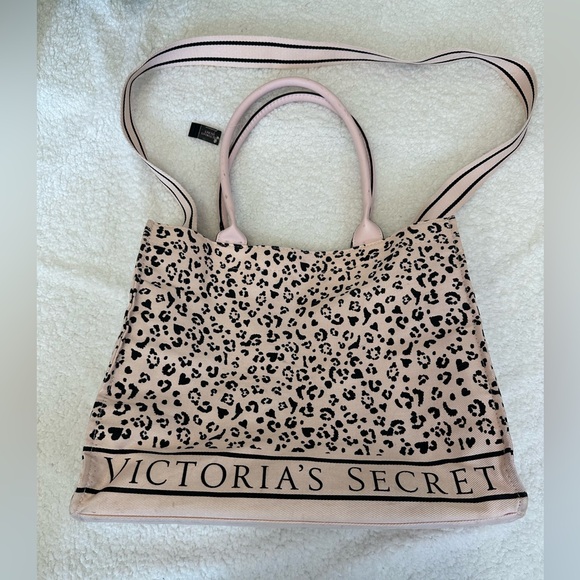 Victoria’s Secret pink leopard tote bag. - Picture 4 of 9
